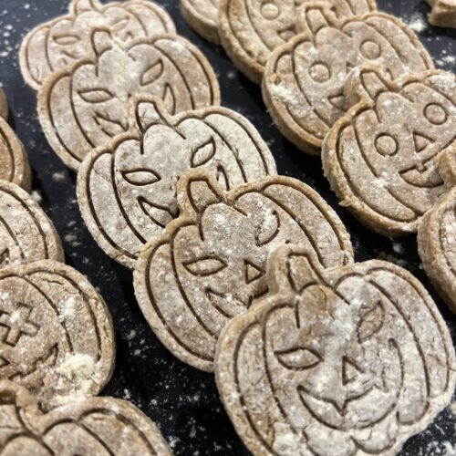 Limited Edition Howl ‘o’ ween Pumpkin Cookies  – pack of 3 cookies